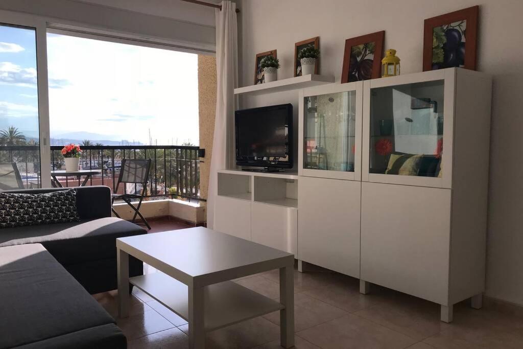 Paseo Maritimo Apartment *